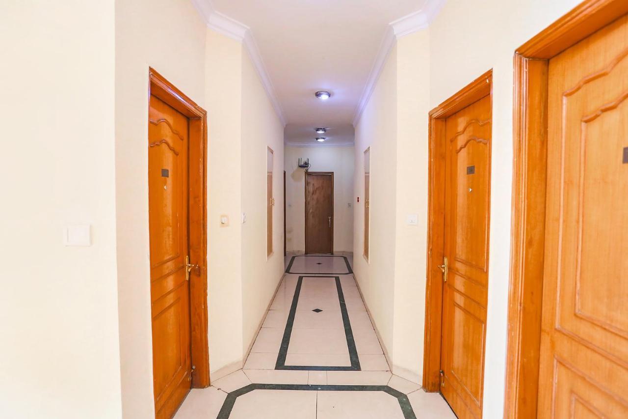 Fabhotel Altus グルガウン エクステリア 写真