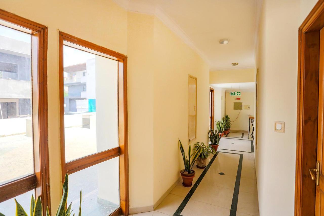 Fabhotel Altus グルガウン エクステリア 写真